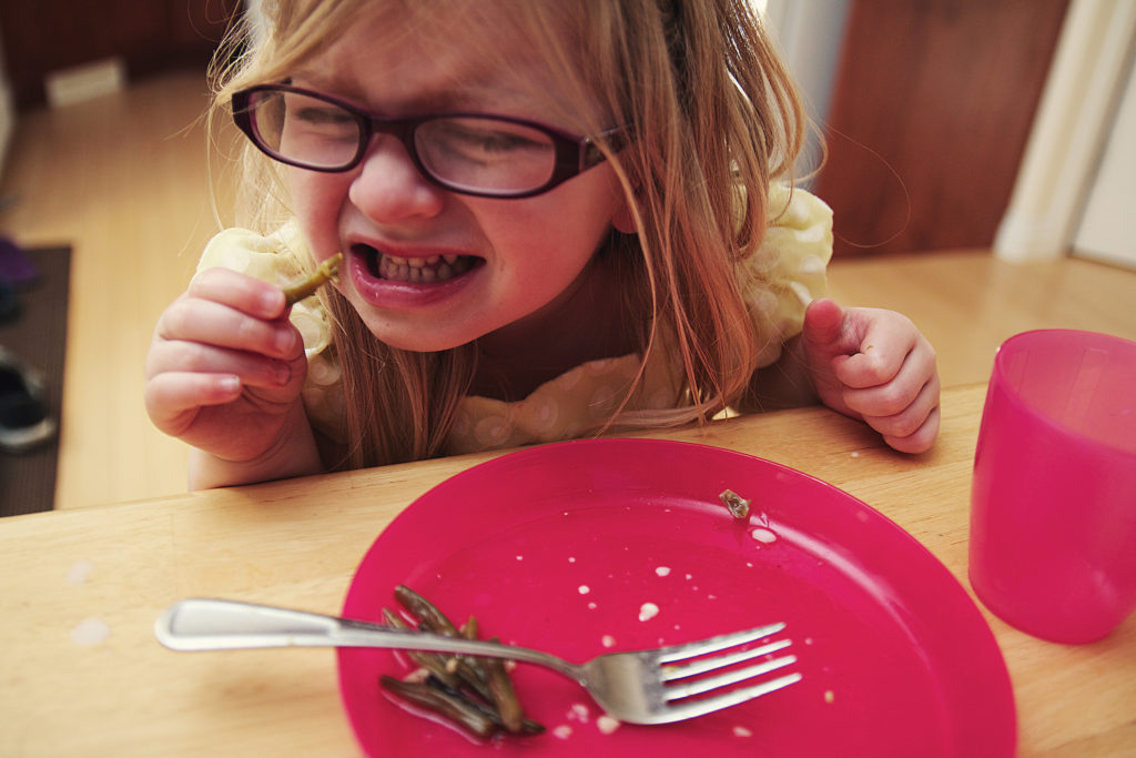 Consejos para ayudar a un niño que no come