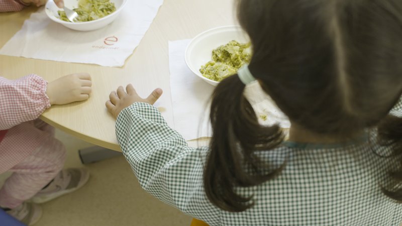 Foto Alimenta Su Educación: el comedor escolar favorece el desarrollo integral de los niños y niñas