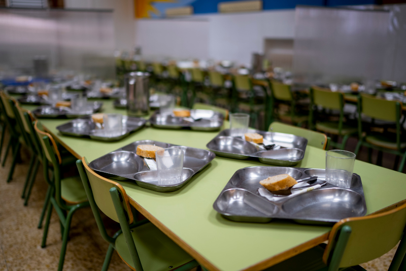 Dieta mediterránea en la escuela por ley: más frutas y verduras y menos fritos y rebozados