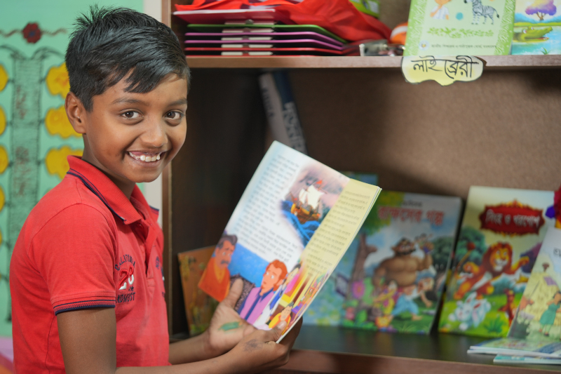 Image post La educación que transforma vidas en las fábricas textiles de Bangladesh 