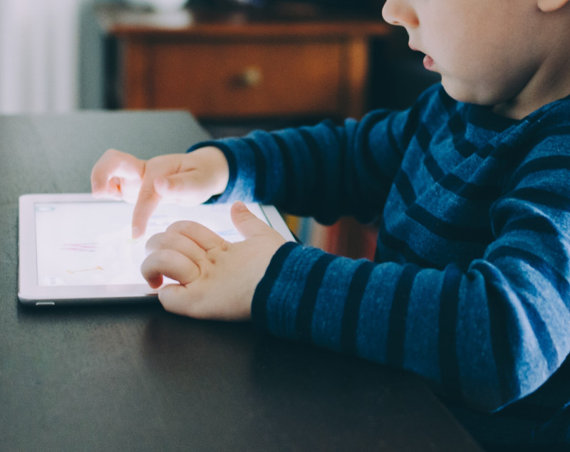 Image post Cómo enseñar a tus hijos e hijas a utilizar de forma responsable la tecnología